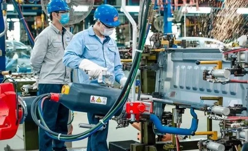 Công nghiệp, xuất khẩu tăng trưởng tích cực: Thách thức nâng sức cạnh tranh trong quý IV/2026