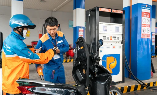 Giá xăng dầu hôm nay 2/10: Dầu Brent tăng hơn 4%, giá trong nước biến động trái chiều