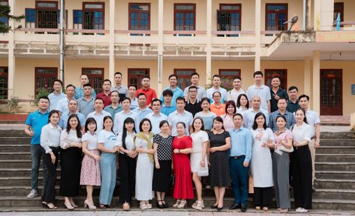 Trường THPT Lê Hồng Phong (Bỉm Sơn) - 30 năm gieo chữ và giữ lửa yêu thương