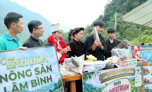 Lâm Bình (Tuyên Quang): Khi văn hóa bản làng “bay lượn” trên “đôi cánh khổng lồ” công nghệ số