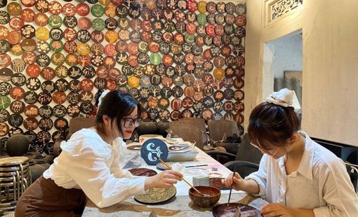 Tham quan các làng nghề thủ công truyền thống quanh Hà Nội: Hành trình tìm về những giá trị văn hóa lâu đời