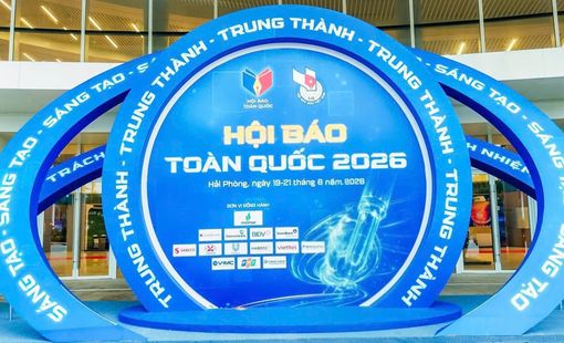 Hội Báo toàn quốc 2026 khai mạc: Báo chí  Việt Nam giữ vững bản lĩnh, làm chủ công nghệ trong kỷ nguyên mới