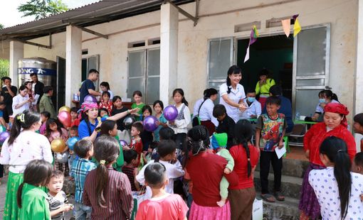 Lan tỏa yêu thương từ chương trình an sinh xã hội nơi cổng trời Má Pắng