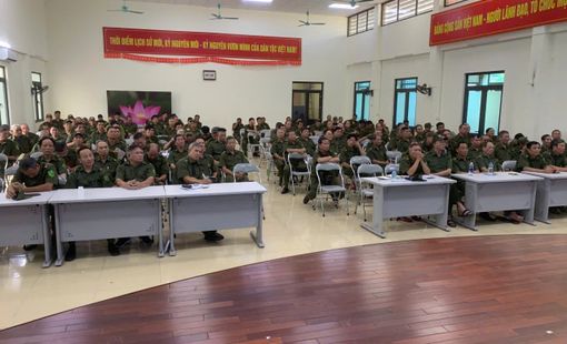 Tuyên truyền, phổ biến kiến thức, kỹ năng PCCC&CNCH cho lực lượng ANTT cơ sở và người dân địa bàn phường Phương Liệt