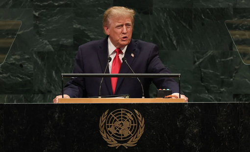 Tổng thống Trump đề xuất gọi AI là “super intelligence” trong tài liệu của Mỹ