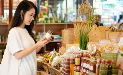 Người mua mê hàng quê, vì sao doanh nghiệp vẫn khó bán?
