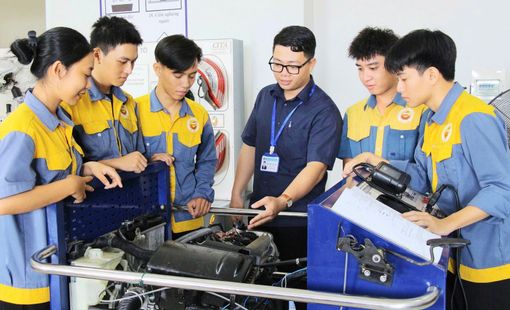 Đề xuất quy định tiêu chuẩn người dạy nghề