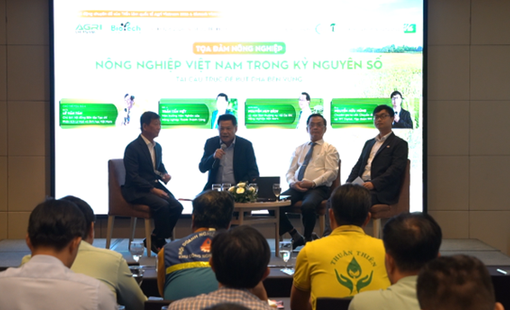 TỌA ĐÀM NÔNG NGHIỆP VIỆT NAM TRONG KỶ NGUYÊN SỐ: TÁI CẤU TRÚC ĐỂ BỨT PHÁ BỀN VỮNG