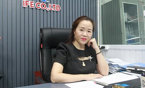 Nữ doanh nhân Lưu Thị Luyện và hành trình xây dựng thương hiệu may mặc IFE