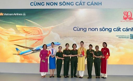 Dấu ấn Vietnam Airlines tại Triển lãm Thành tựu đất nước
