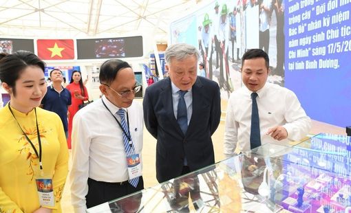 Triển lãm ‘Văn phòng Chính phủ - 80 năm đồng hành cùng dân tộc’