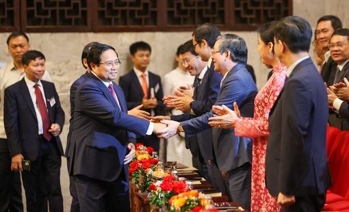 Thủ tướng: "Tiếng nói Việt Nam" luôn vang xa, bay cao, tạo động lực, truyền cảm hứng cho các thế hệ