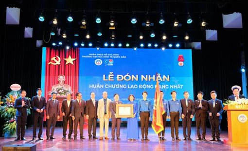 NEU Concert 2025 ấn định ngày trở lại, bùng nổ tiên phong chuỗi hoạt động Kỷ niệm 70 năm thành lập Đại học Kinh tế Quốc dân