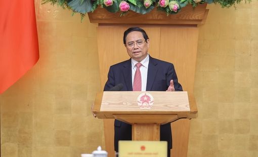 Thủ tướng: Cả nước đã có gần 2.500km đường cao tốc, phải vượt mục tiêu 3.000km trong năm nay