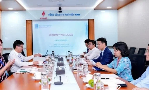 PV GAS: Kiến tạo tương lai năng lượng xanh từ LNG