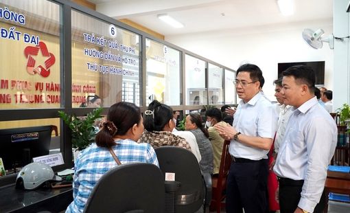 Chính quyền địa phương 2 cấp Quảng Ngãi: Quyết liệt số hóa, gỡ vướng tận nơi