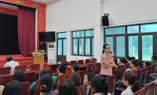 Tập huấn ATTP – Bước mạnh bảo vệ sức khỏe học sinh ở Ngọc Chi (xã Vĩnh Thanh)
