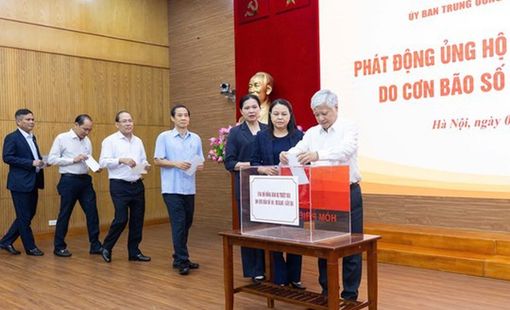Ủy ban MTTQ Việt Nam phát động ủng hộ đồng bào bị thiệt hại do bão số 10