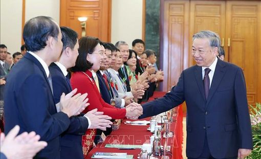 Tổng Bí thư Tô Lâm gặp mặt đại biểu Nông dân Việt Nam xuất sắc, Nhà khoa học của nhà nông năm 2025