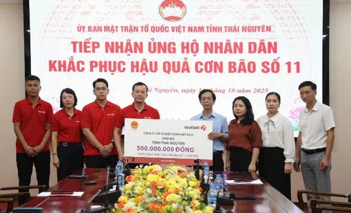 Vietlott trao 2,3 tỷ đồng giúp 3 tỉnh khắc phục hậu quả bão số 11