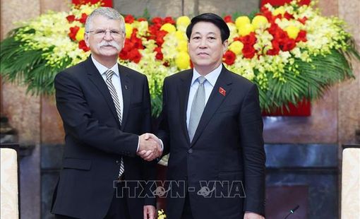 Chủ tịch nước Lương Cường tiếp Chủ tịch Quốc hội Hungary