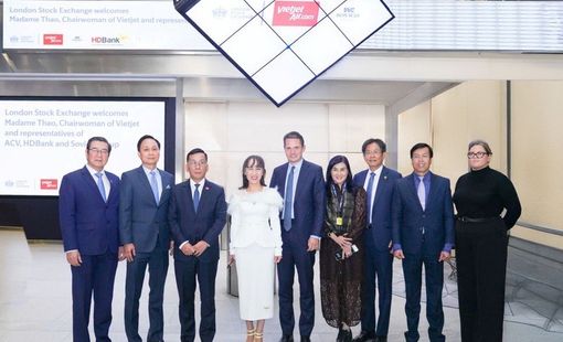 Lãnh đạo HDBank thăm Sàn giao dịch chứng khoán London