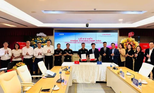 ACB hợp tác với Viettel để thúc đẩy chuyển đổi số cho doanh nghiệp và hộ kinh doanh