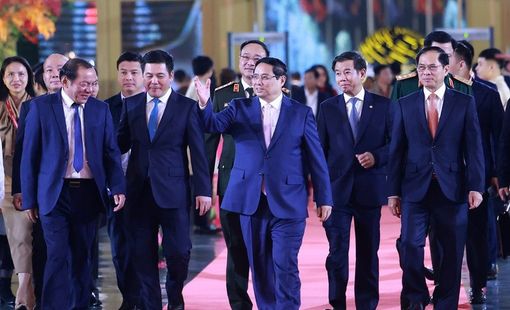 Thủ tướng: Tổ chức chuỗi sự kiện xúc tiến thương mại - đầu tư - văn hóa quốc gia, mang tầm vóc quốc tế