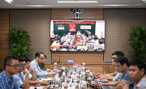Viettel kích hoạt mạng lưới ứng phó bão số 13 đảm bảo thông tin phục vụ chỉ huy cứu hộ
