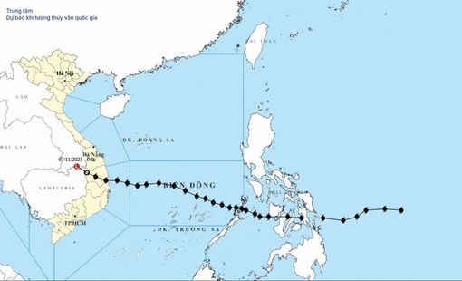 CẬP NHẬT: Cứu hộ, cứu nạn nhiều hộ dân bị cô lập sau bão số 13