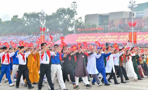 PHÁT HUY SỨC MẠNH ĐẠI ĐOÀN KẾT TOÀN DÂN TỘC ĐỂ PHÁT TRIỂN ĐẤT NƯỚC