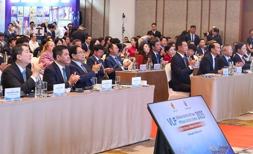 Thủ tướng: Đưa Việt Nam trở thành trung tâm dịch vụ logistics hàng đầu Đông Nam Á, châu Á và thế giới