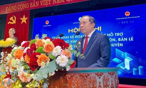 Khởi động Chương trình thí điểm hỗ trợ cửa hàng, hộ kinh doanh chuyển đổi số