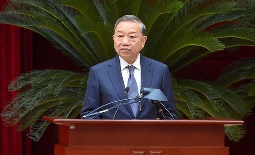 Chống tham nhũng, lãng phí, tiêu cực làm Đảng ta ngày càng mạnh hơn