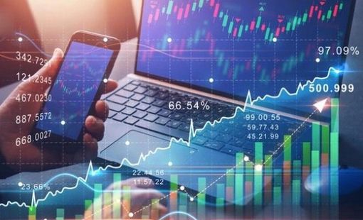Thị trường chứng khoán khởi sắc trong ngày đánh cồng khai trương