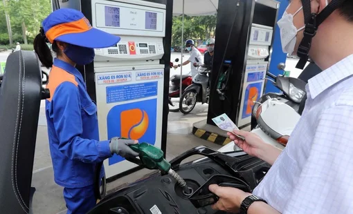 Kết luận số 14 của Bộ Chính trị về bảo đảm nguồn cung, giá nhiên liệu trong tình hình mới
