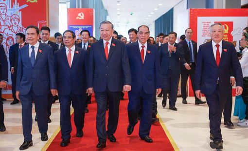 Chùm ảnh: Khai mạc trọng thể Đại hội đại biểu Đảng bộ Chính phủ lần thứ I