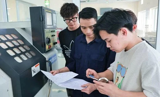 Trường Đại học Sao Đỏ – Kiến tạo nguồn nhân lực cho sự nghiệp công nghiệp hóa, hiện đại hóa đất nước