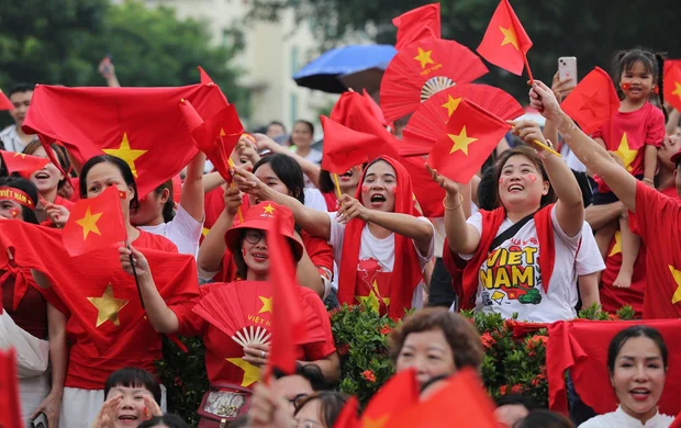 Chùm ảnh: Không khí trước giờ hợp luyện diễu binh, diễu hành tại Quảng trường Ba Đình