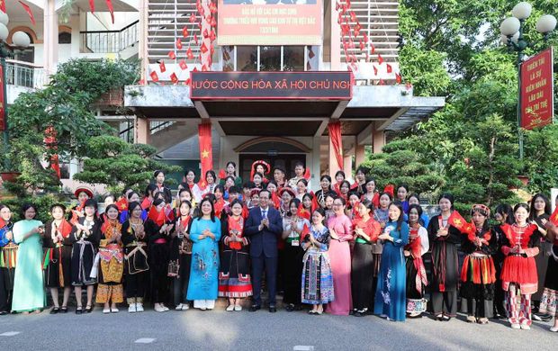 Chùm ảnh: Tưng bừng lễ khai giảng năm học mới 2025-2026 trên cả nước