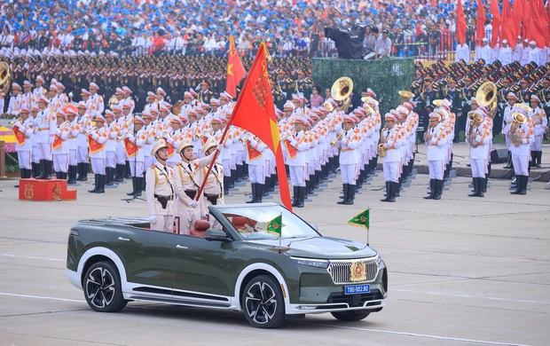 Chùm ảnh: Cận cảnh khối diễu binh hùng hậu của lực lượng Công an tại A80