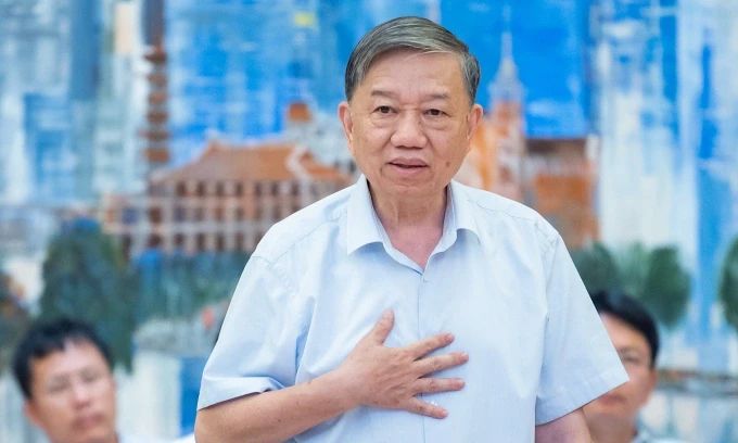 'Khát vọng sánh vai cường quốc đòi hỏi toàn Đảng đổi mới mạnh mẽ'