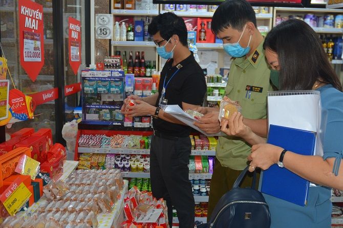 Hà Nội đẩy mạnh chuyển đổi số trong quản lý an toàn thực phẩm