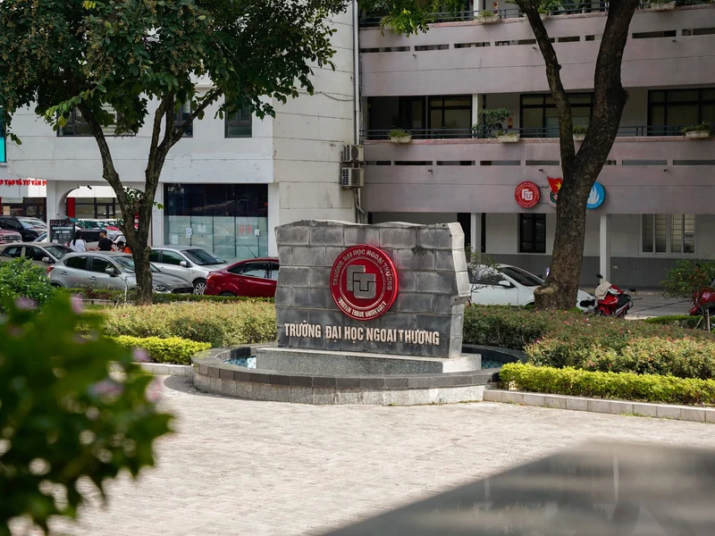 Điểm chuẩn Trường ĐH Ngoại thương năm 2026 cao nhất 34,66 điểm