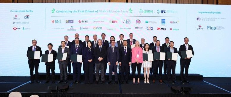 OCB gia nhập liên minh ngân hàng thương mại Xanh
