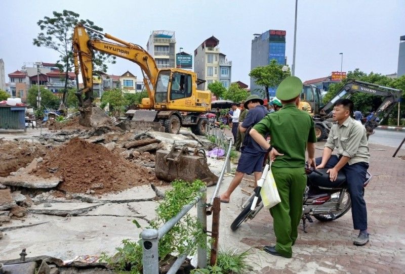 Ra quân chỉnh trang đô thị tuyến đường Võ Nguyên Giáp tại xã Vĩnh Thanh