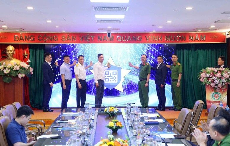 Thí điểm giải pháp định danh truy xuất nguồn gốc hoá chất, tiền chất trên nền tảng VNeID