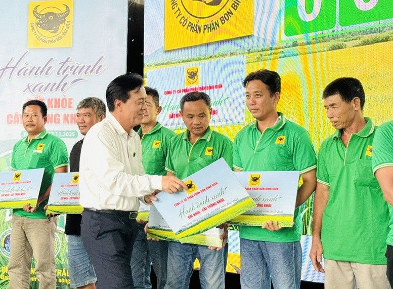 "Hành trình xanh": Vì một nền nông nghiệp bền vững cho ĐBSCL