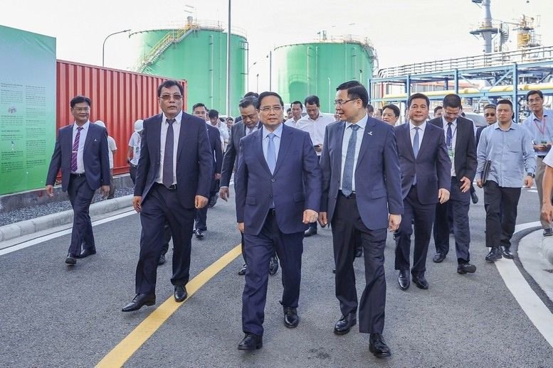 Thủ tướng khánh thành nhà máy điện LNG đầu tiên của Việt Nam – dự án kiểu mẫu, tiêu biểu về nhiều mặt