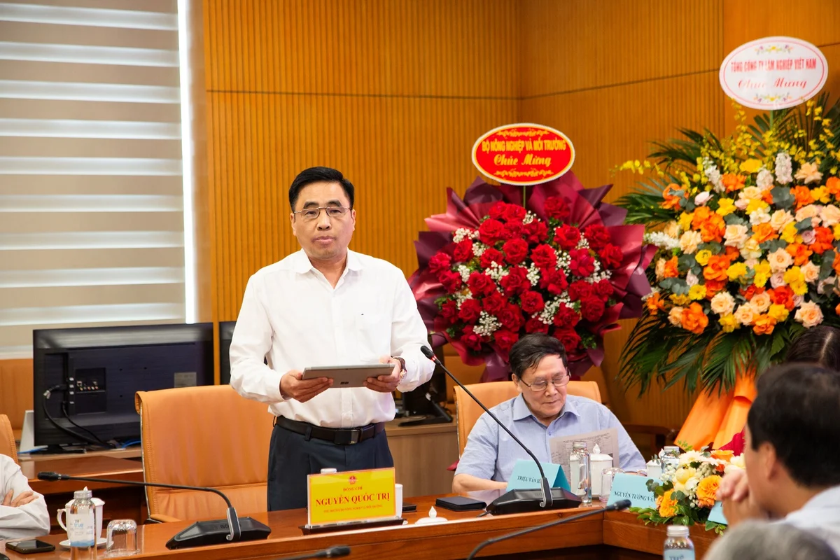 Thứ trưởng Bộ Nông nghiệp và Môi Trường Nguyễn Quốc Trị phát biểu tại Đại hội